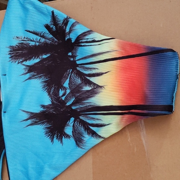 KOJOOIN Triangle High Cut Tie Side Thong Bikini Set Blue Rainbow Palm SZ L - Picture 8 of 10